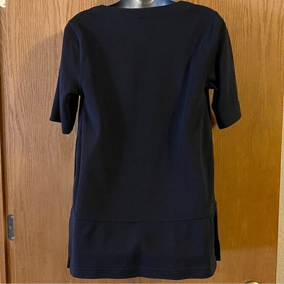 Duluth
Trading Co. Women’s Half-Sleeve Shirt, size XS. (S117) - Picture 2 of 6